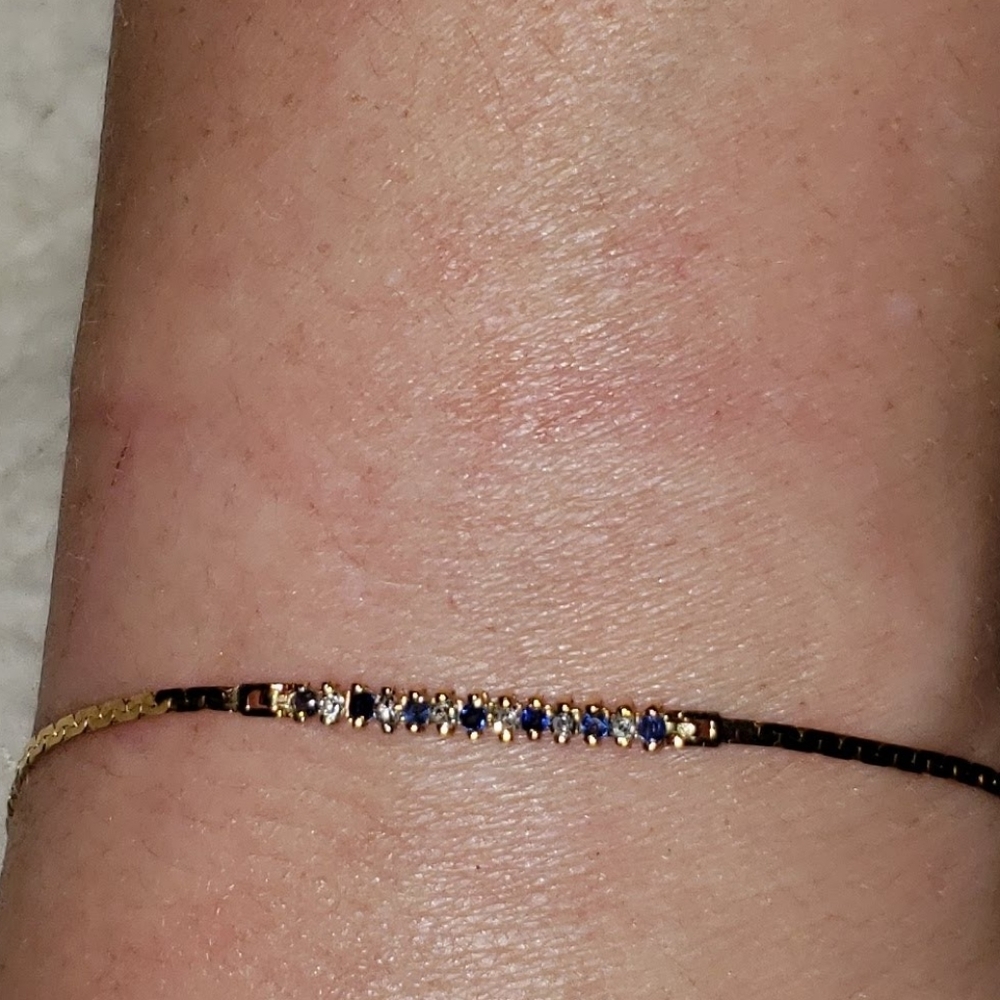 14k gold diamond and sapphire bracelet 7in long